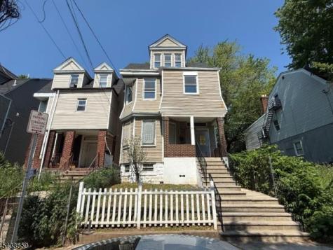 27 Seymour Avenue Newark NJ 07108