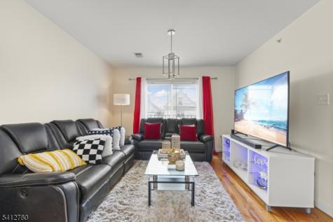 56 Delaware Street Elizabeth NJ 07206