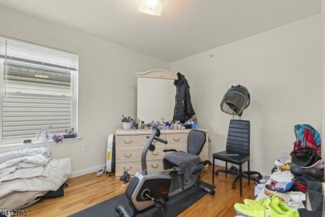 56 Delaware Street Elizabeth NJ 07206