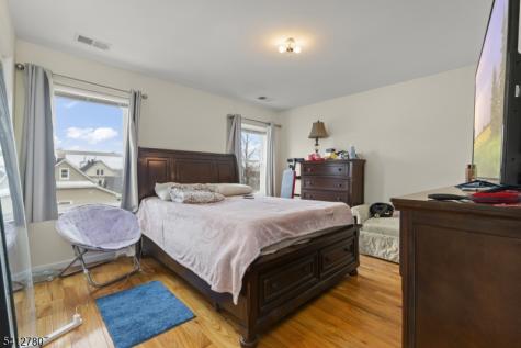 56 Delaware Street Elizabeth NJ 07206
