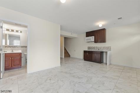 56 Delaware Street Elizabeth NJ 07206