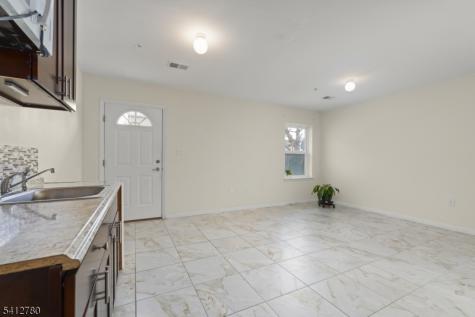 56 Delaware Street Elizabeth NJ 07206