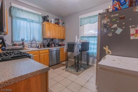 38 Eckert Avenue Newark NJ 07112