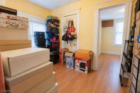 38 Eckert Avenue Newark NJ 07112