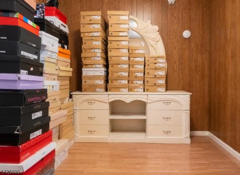38 Eckert Avenue Newark NJ 07112