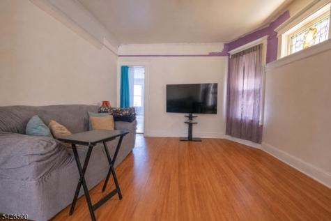 38 Eckert Avenue Newark NJ 07112