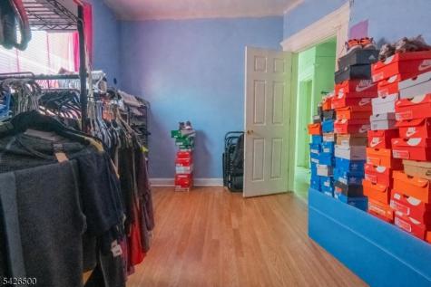 38 Eckert Avenue Newark NJ 07112