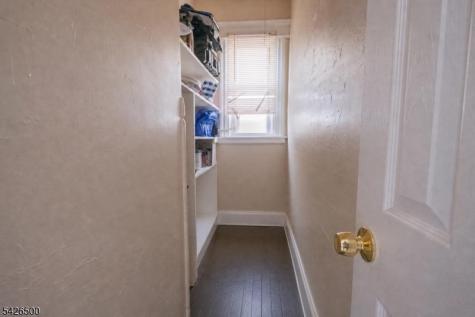 38 Eckert Avenue Newark NJ 07112