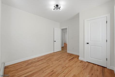203 Hansbury Avenue Newark NJ 07112