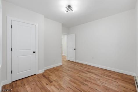 203 Hansbury Avenue Newark NJ 07112