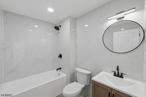 203 Hansbury Avenue Newark NJ 07112