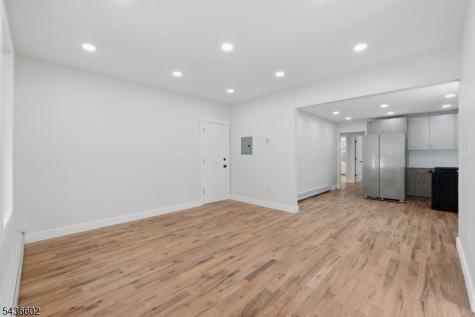 203 Hansbury Avenue Newark NJ 07112