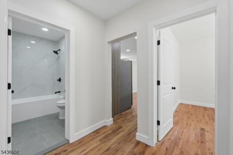203 Hansbury Avenue Newark NJ 07112