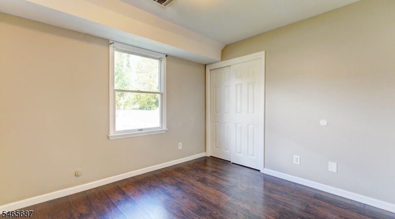 589 Cherry Street Elizabeth NJ 07208