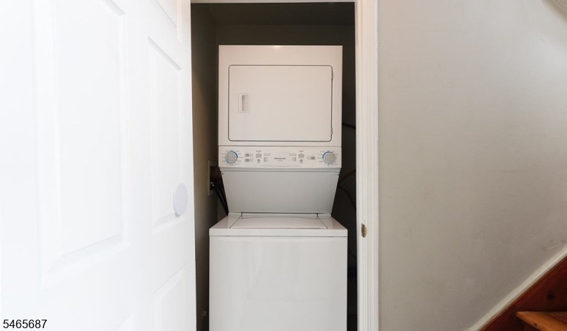 589 Cherry Street Elizabeth NJ 07208