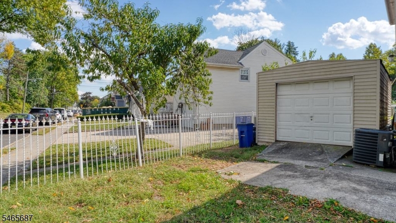 589 Cherry Street Elizabeth NJ 07208