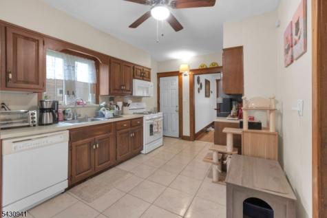 179 Dewey Avenue Totowa NJ 07512