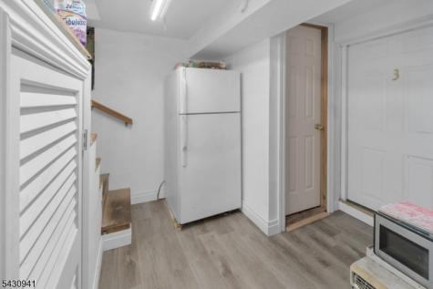 179 Dewey Avenue Totowa NJ 07512