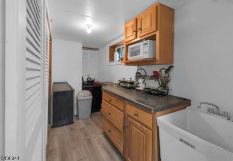 179 Dewey Avenue Totowa NJ 07512