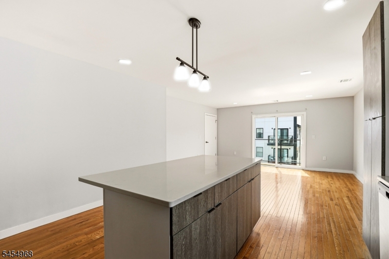 741 Seaport Drive Elizabeth NJ 07201