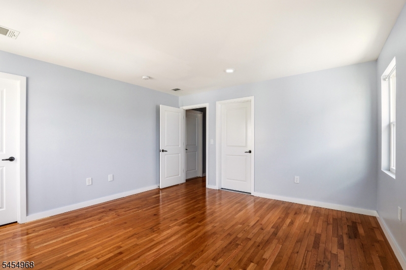 741 Seaport Drive Elizabeth NJ 07201