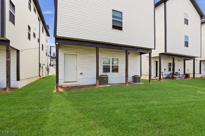 741 Seaport Drive Elizabeth NJ 07201