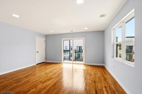 741 Seaport Drive Elizabeth NJ 07201