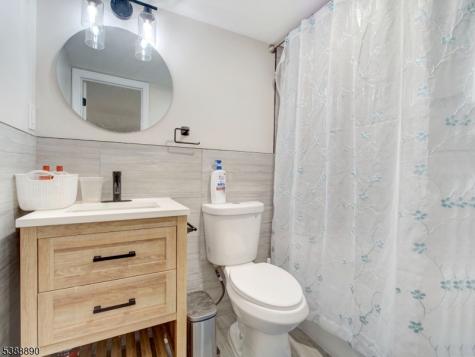 36 Orchard Place Irvington NJ 07111