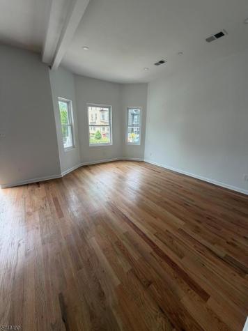 170 N 18th Street East Orange NJ 07017