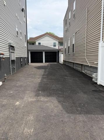 170 N 18th Street East Orange NJ 07017