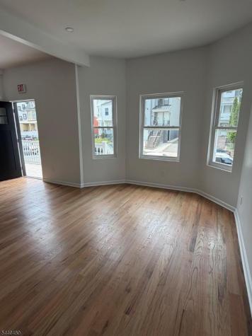 170 N 18th Street East Orange NJ 07017