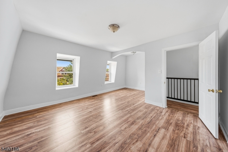 565 Madison Avenue Elizabeth NJ 07201