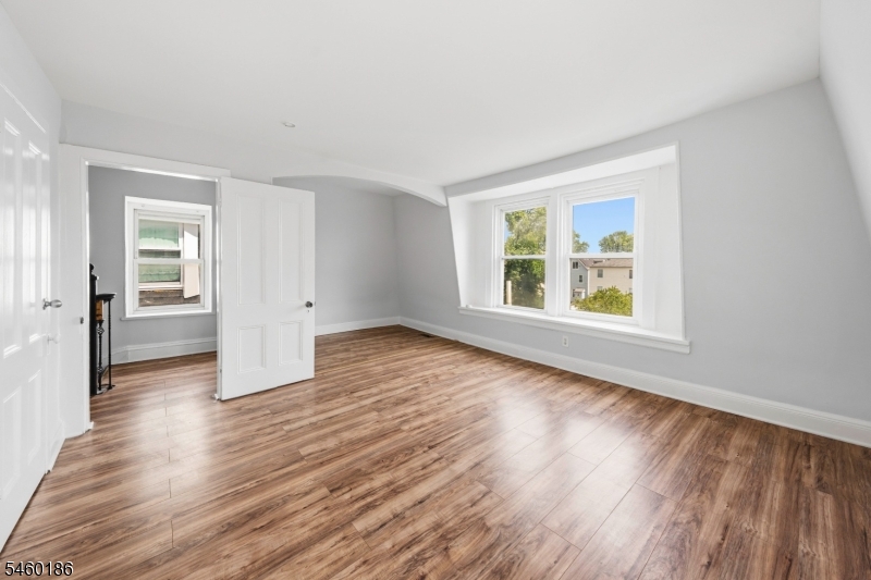565 Madison Avenue Elizabeth NJ 07201