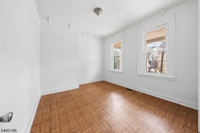 565 Madison Avenue Elizabeth NJ 07201