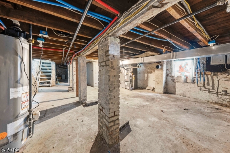 565 Madison Avenue Elizabeth NJ 07201