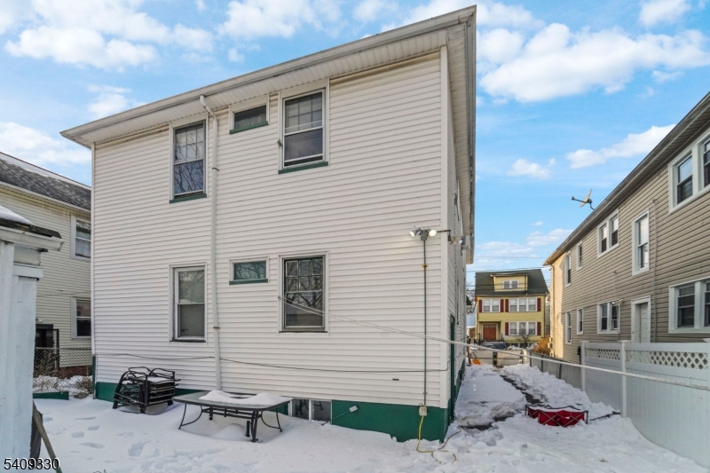 168 Carolina Avenue Irvington NJ 07111