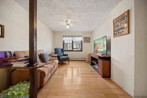 125 Merritt Avenue Bergenfield NJ 07621
