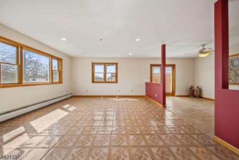 125 Merritt Avenue Bergenfield NJ 07621