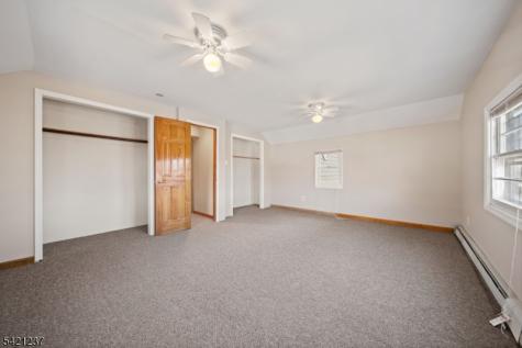 125 Merritt Avenue Bergenfield NJ 07621