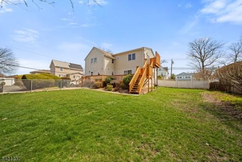 125 Merritt Avenue Bergenfield NJ 07621
