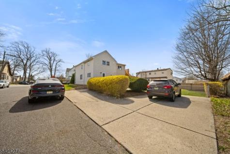 125 Merritt Avenue Bergenfield NJ 07621