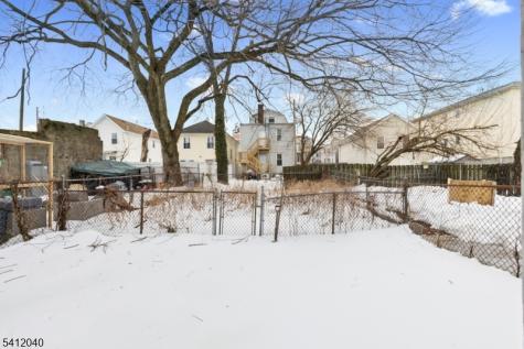 447 S 17th Street Newark NJ 07103