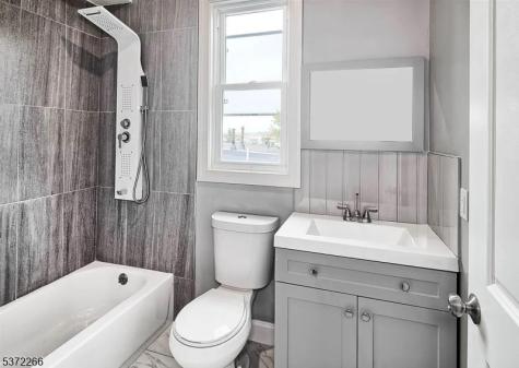 104 Yale Avenue Jersey City NJ 07304