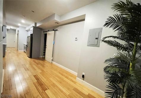 104 Yale Avenue Jersey City NJ 07304