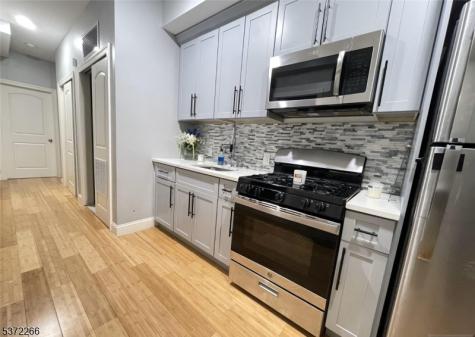 104 Yale Avenue Jersey City NJ 07304