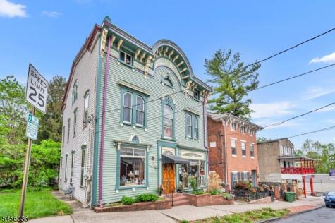 16 Greenwich Street Belvidere NJ 07823