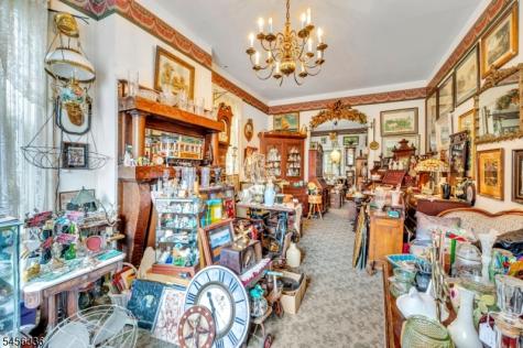 16 Greenwich Street Belvidere NJ 07823