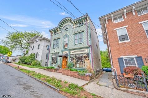 16 Greenwich Street Belvidere NJ 07823