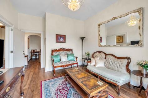 16 Greenwich Street Belvidere NJ 07823