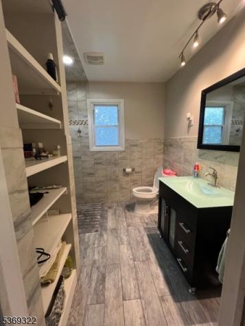 101 Ellington Street East Orange NJ 07017